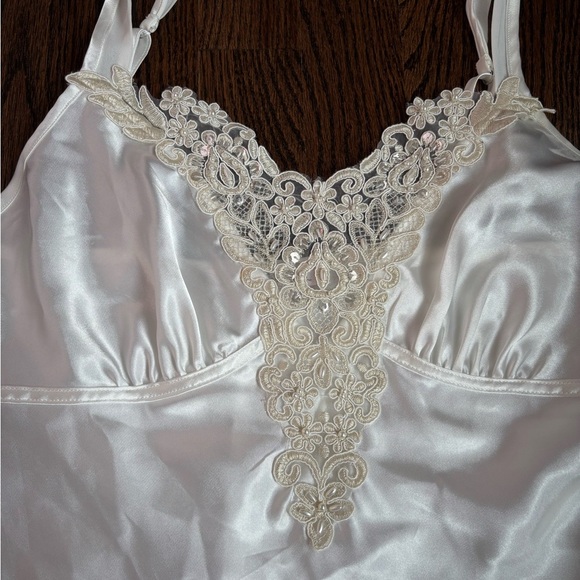 Linea Donatella Ivory Satin Chemise with Lace Detail - Picture 2 of 5